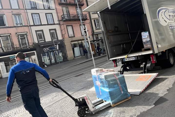 Service de transport express de marchandises France